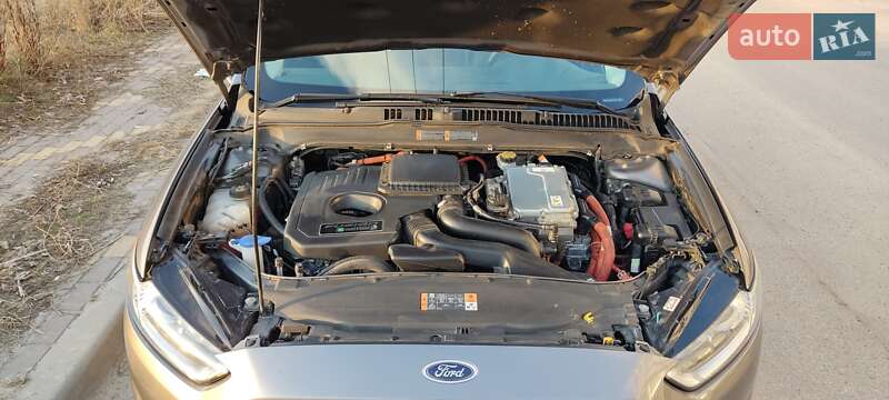 Седан Ford Fusion 2013 в Києві