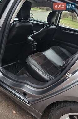 Седан Ford Fusion 2013 в Александрие