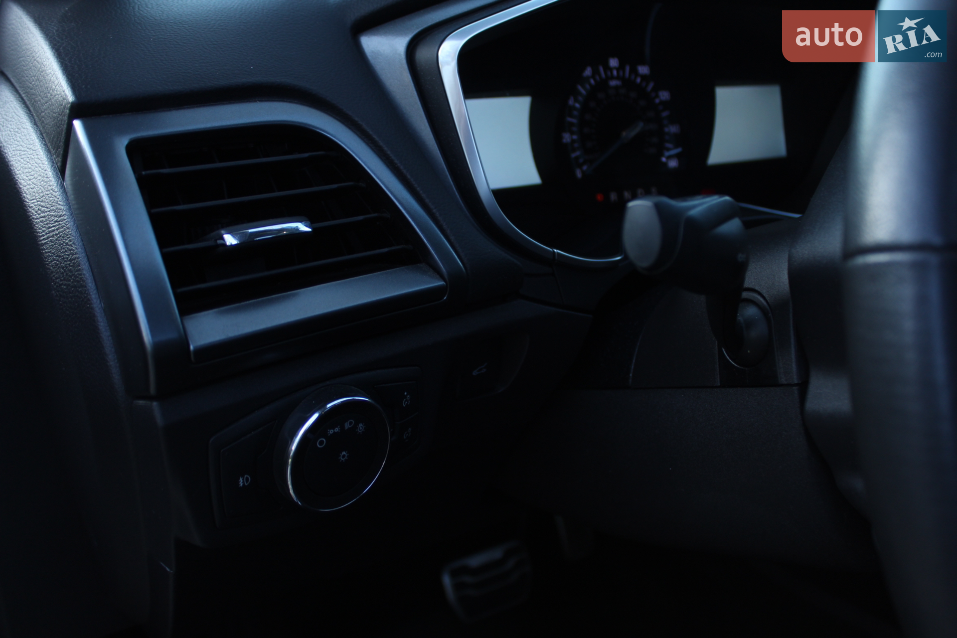 2015 Ford Fusion - мініатюра 21