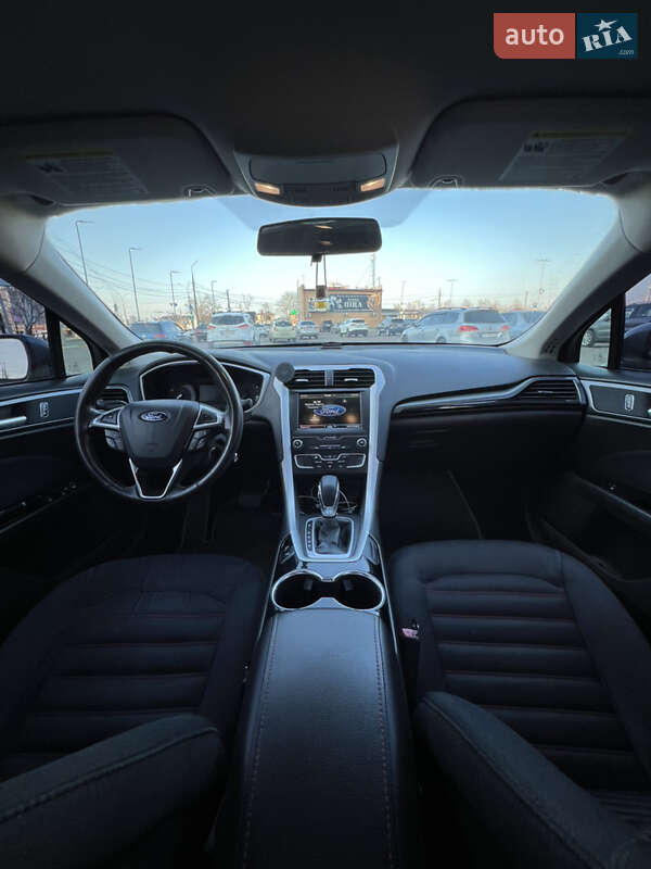 Седан Ford Fusion 2014 в Миколаєві