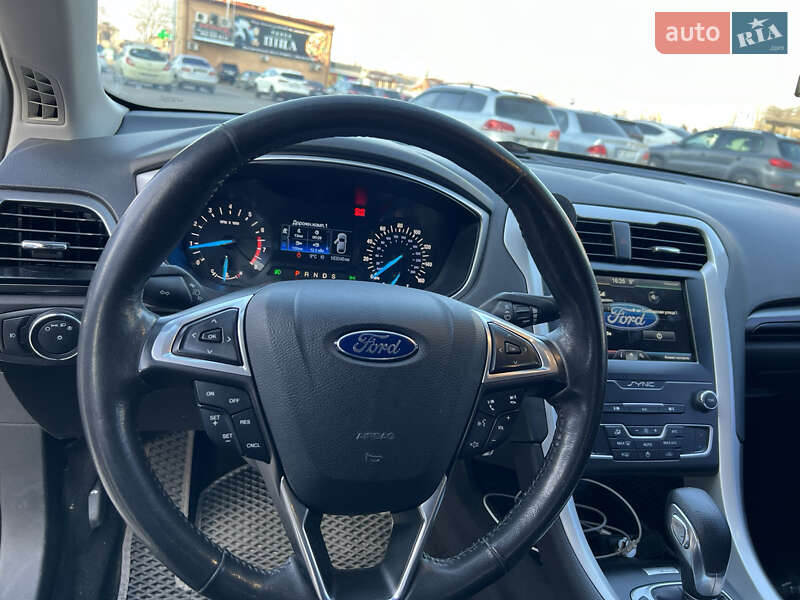 Седан Ford Fusion 2014 в Миколаєві