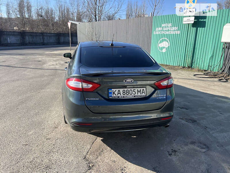Седан Ford Fusion 2015 в Києві