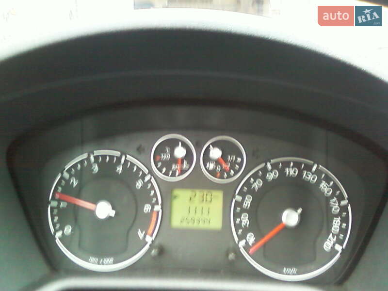 Хэтчбек Ford Fusion 2006 в Сваляве фото 2 Хэтчбек Ford Fusion 2006 в Сваляве