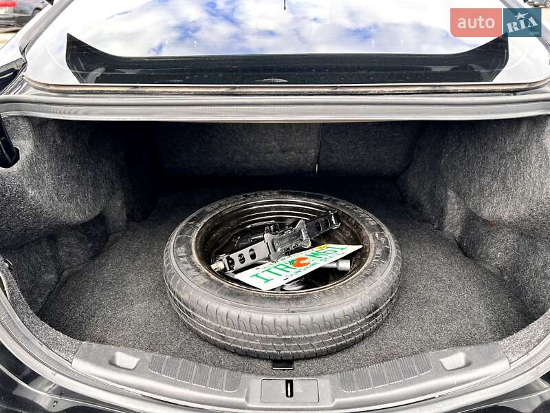 Седан Ford Fusion 2014 в Киеве