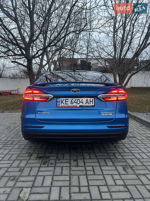 Седан Ford Fusion 2019 в Днепре