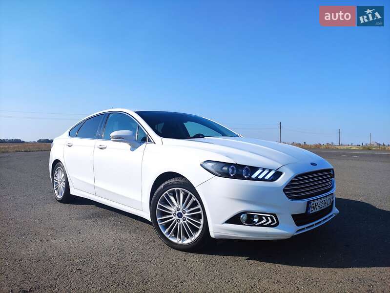 Седан Ford Fusion 2015 в Кропивницком
