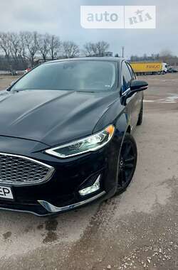 Седан Ford Fusion 2019 в Тернополе