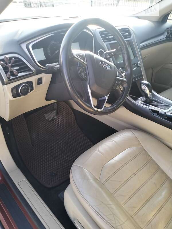 Седан Ford Fusion 2013 в Кременчуге