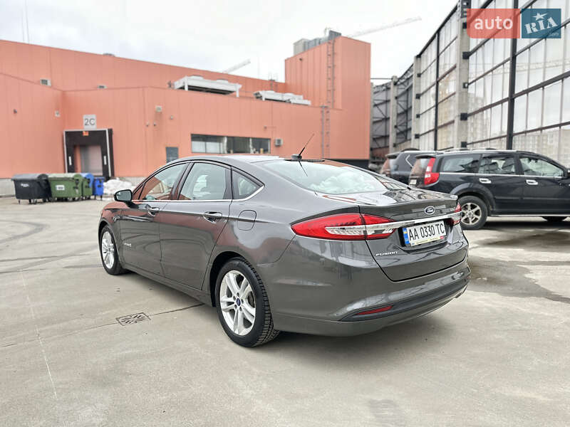 Седан Ford Fusion 2017 в Киеве