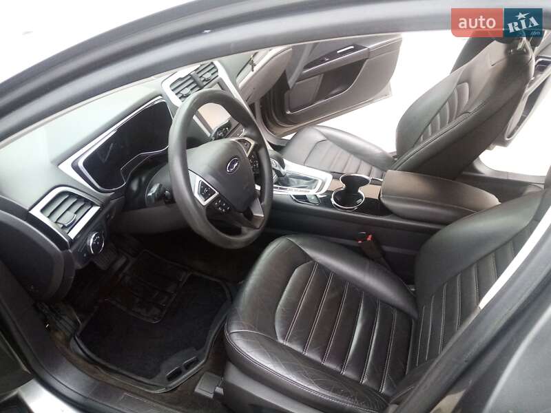 Седан Ford Fusion 2014 в Києві