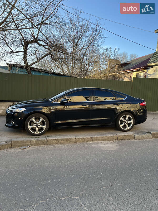 Ford Fusion 2013