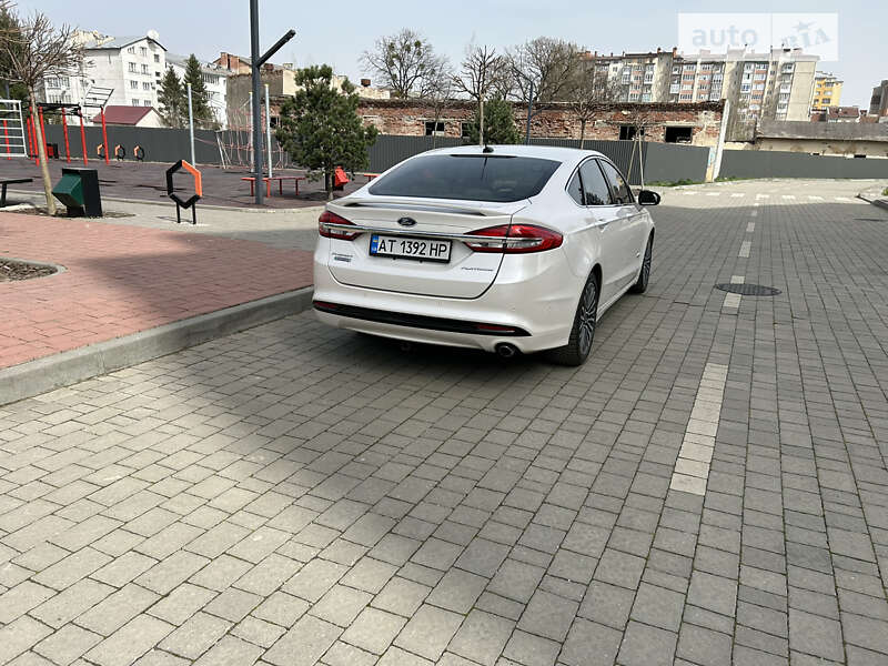 Седан Ford Fusion 2016 в Ивано-Франковске
