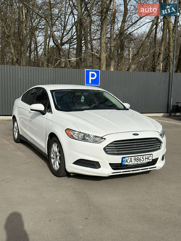 Седан Ford Fusion 2016 в Броварах фото Седан Ford Fusion 2016 в Броварах