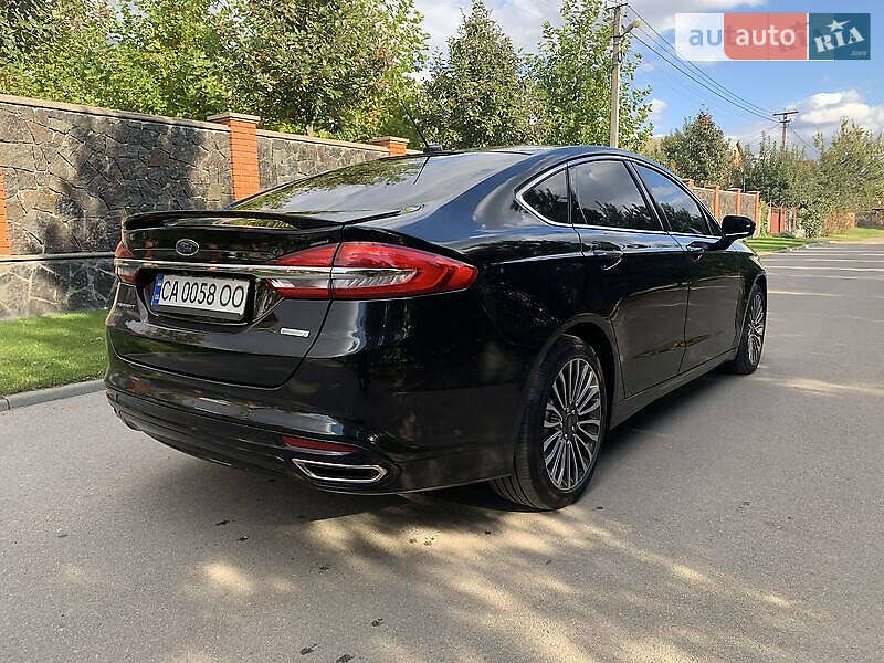 Седан Ford Fusion 2016 в Бершади