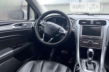 Седан Ford Fusion 2015 в Тернополі