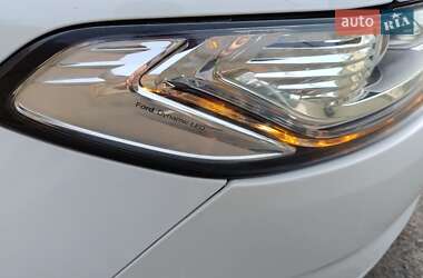 Седан Ford Fusion 2016 в Шептицькому