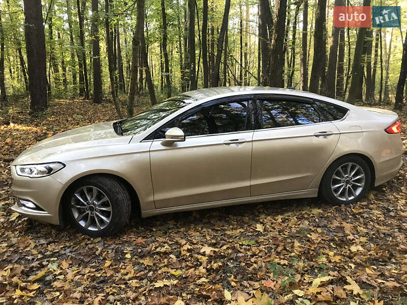 Седан Ford Fusion 2017 в Киеве фото 5 Седан Ford Fusion 2017 в Киеве