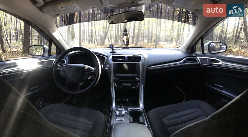 Седан Ford Fusion 2017 в Киеве фото 23 Седан Ford Fusion 2017 в Киеве