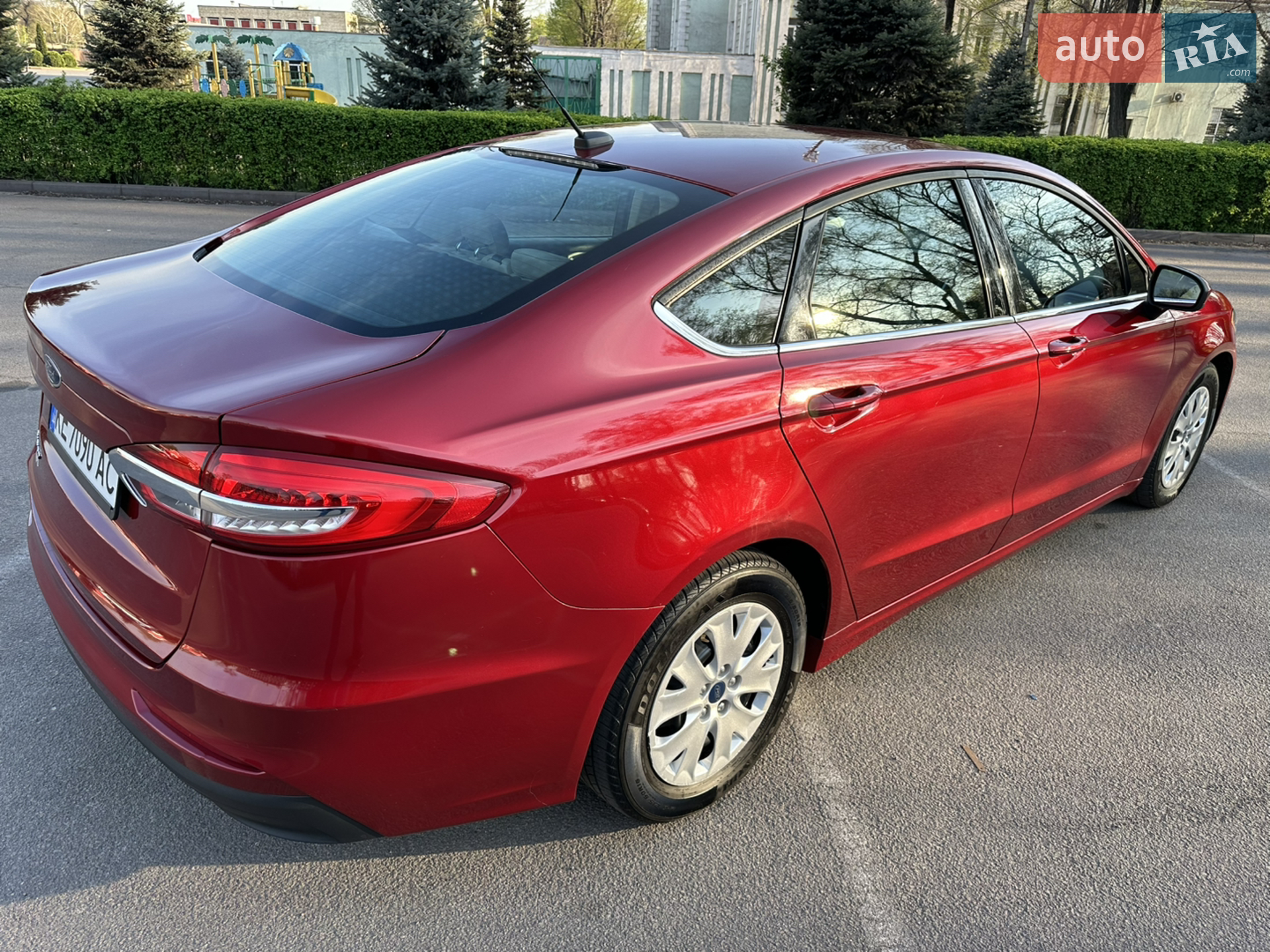 2019 Ford Fusion - мініатюра 5