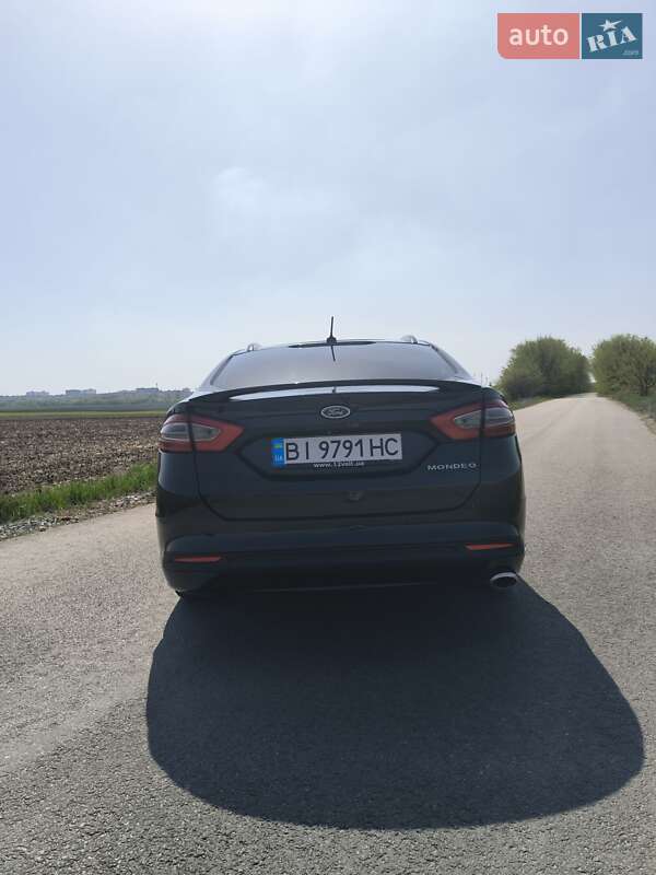 Седан Ford Fusion 2015 в Днепре