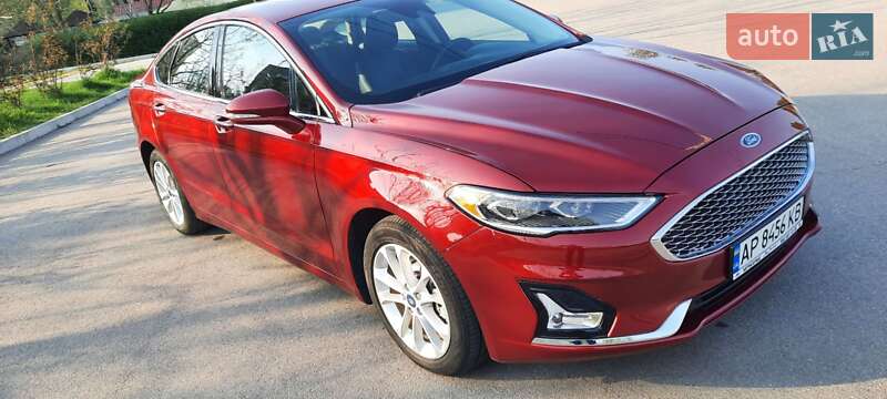 Седан Ford Fusion 2019 в Киеве