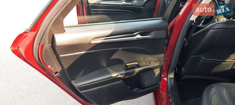 Седан Ford Fusion 2019 в Киеве