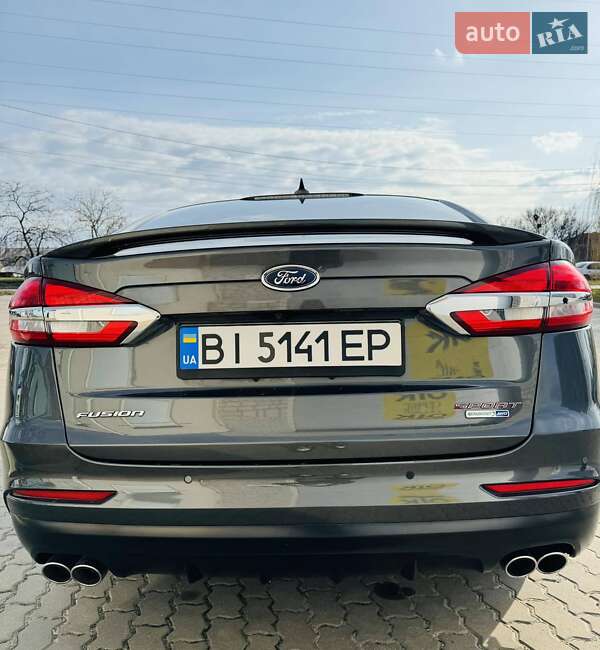 Седан Ford Fusion 2019 в Кременчуге