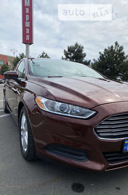 Седан Ford Fusion 2014 в Одесі