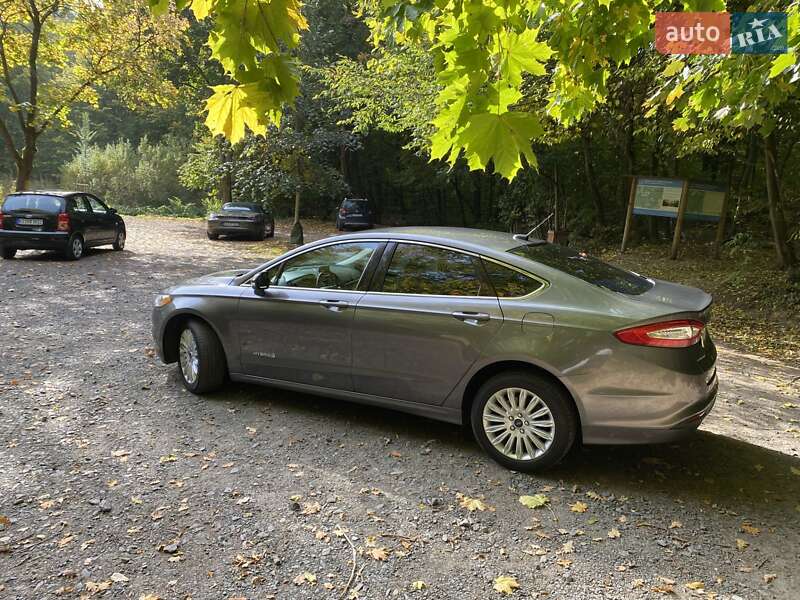 Седан Ford Fusion 2013 в Одессе