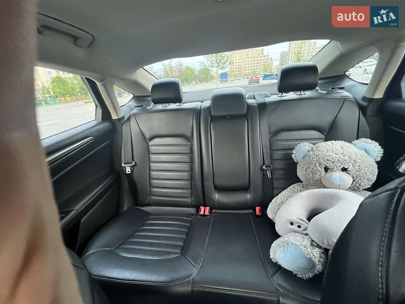 Седан Ford Fusion 2017 в Киеве