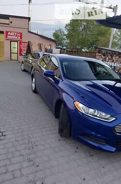 Седан Ford Fusion 2015 в Львове