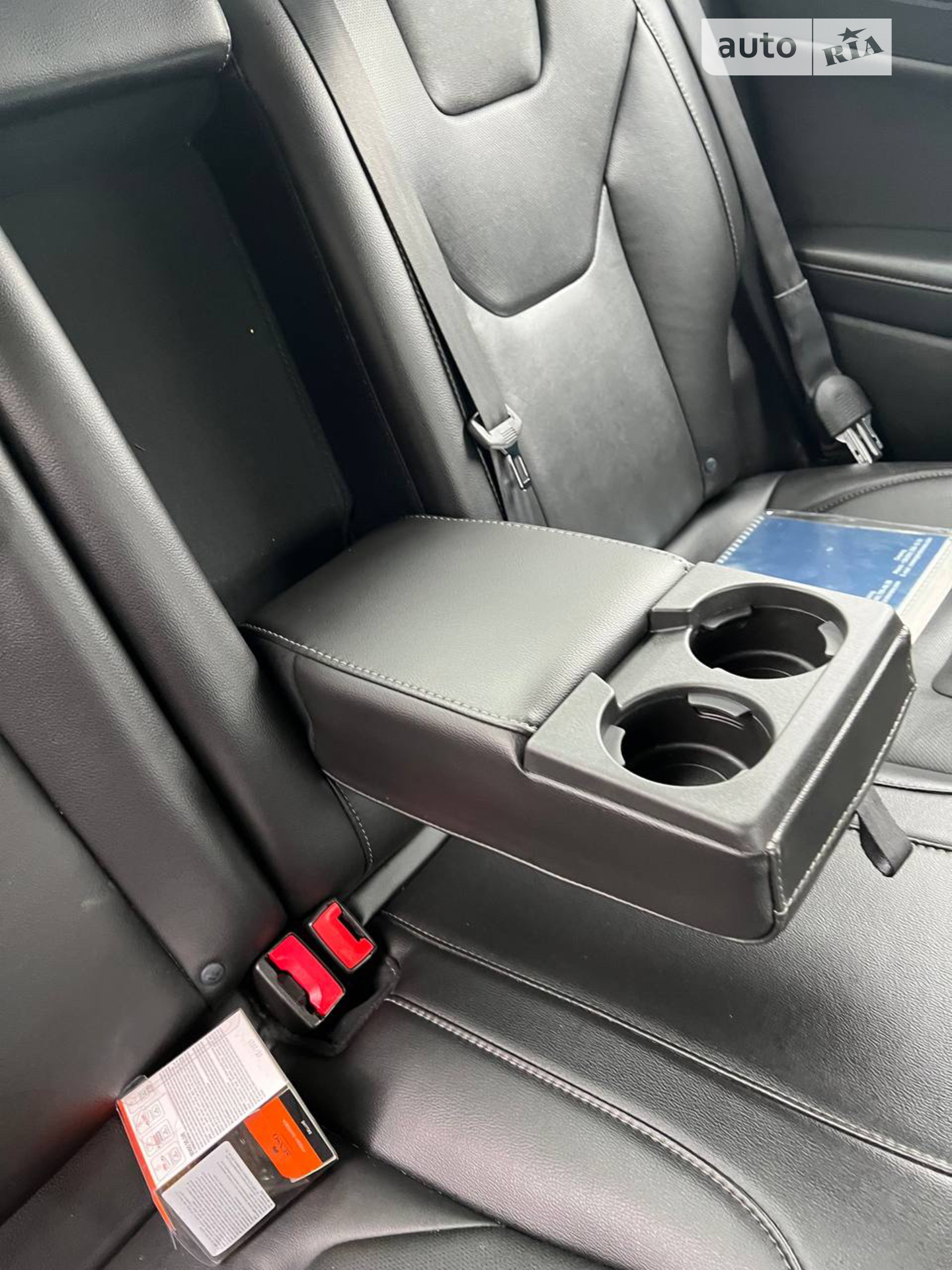 2014 Ford Fusion - мініатюра 11
