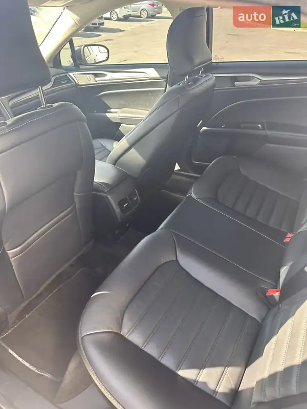 Ford Fusion 2018