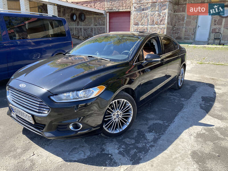 Седан Ford Fusion 2014 в 