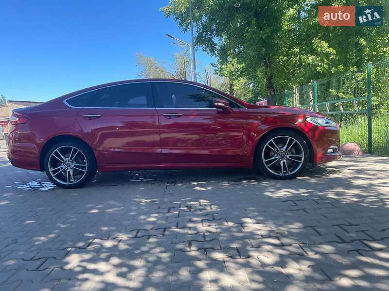 Седан Ford Fusion 2013 в Дніпрі