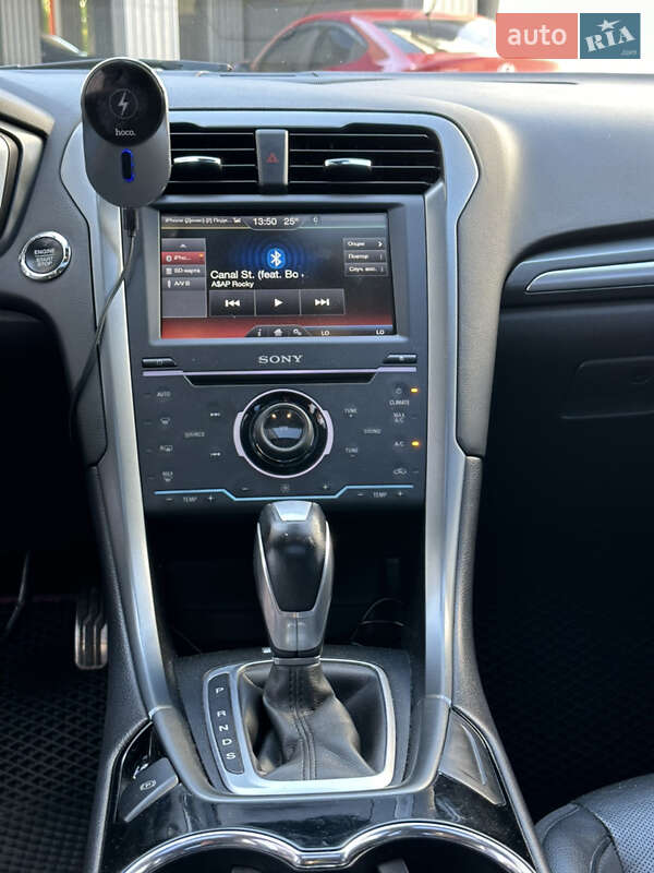 Седан Ford Fusion 2013 в Дніпрі