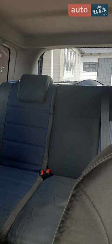 Хэтчбек Ford Fusion 2009 в Чуднове