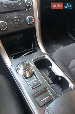 Седан Ford Fusion 2016 в Львові