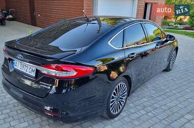 Седан Ford Fusion 2017 в 