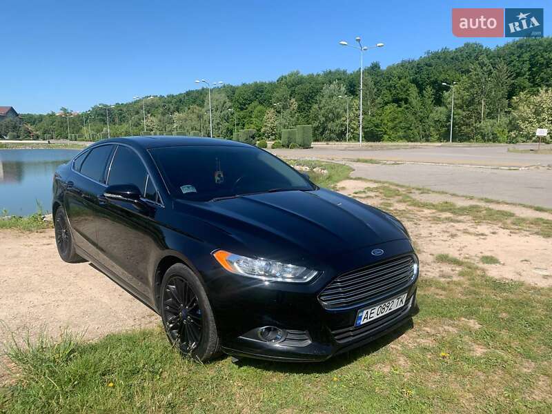 Седан Ford Fusion 2016 в Днепре