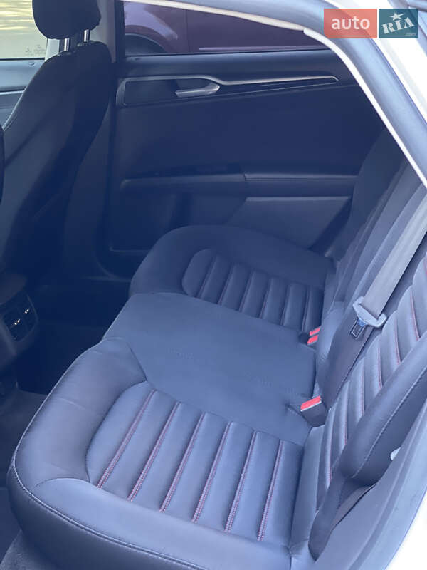 Седан Ford Fusion 2015 в Одесі фото 11 Седан Ford Fusion 2015 в Одесі