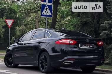 Седан Ford Fusion 2013 в Николаеве