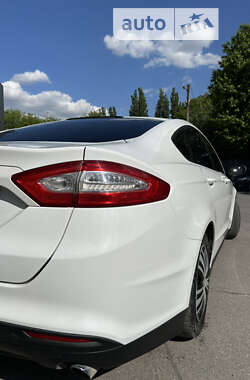 Седан Ford Fusion 2013 в Каменец-Подольском