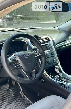 Седан Ford Fusion 2013 в Каменец-Подольском