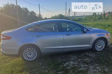 Седан Ford Fusion 2014 в Тернополі