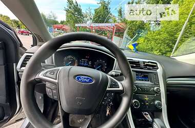 Седан Ford Fusion 2013 в Днепре