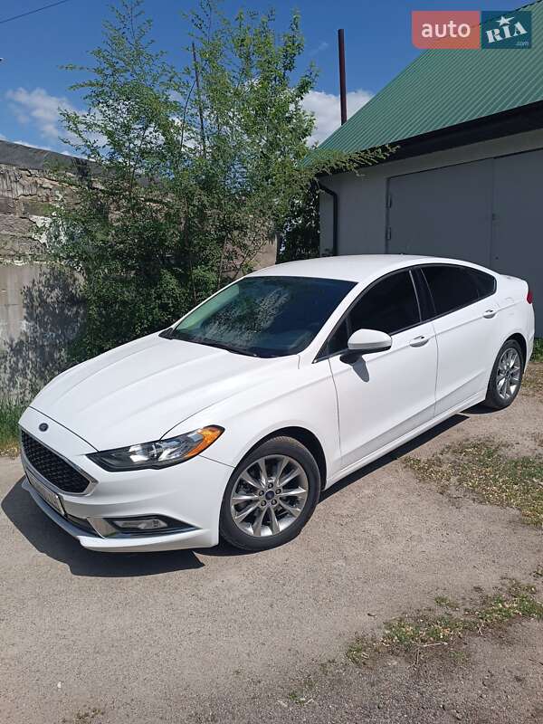 Седан Ford Fusion 2016 в Запорожье