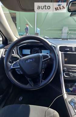 Седан Ford Fusion 2020 в Яворові