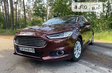 Седан Ford Fusion 2015 в Смеле