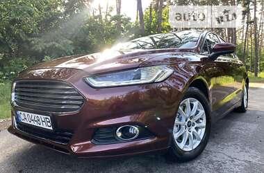 Седан Ford Fusion 2015 в Смеле